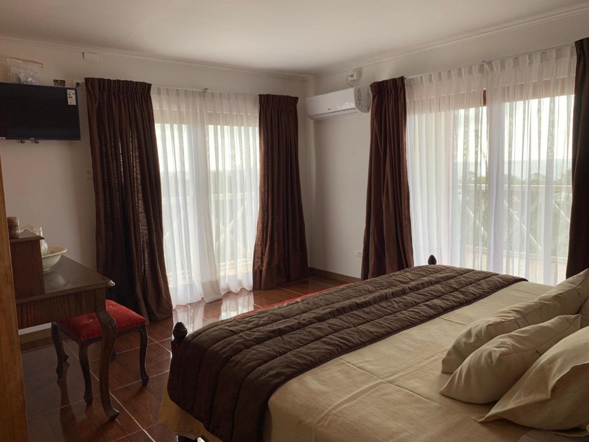 Teanehi Bed&Breakfast Hanga Roa Exterior foto