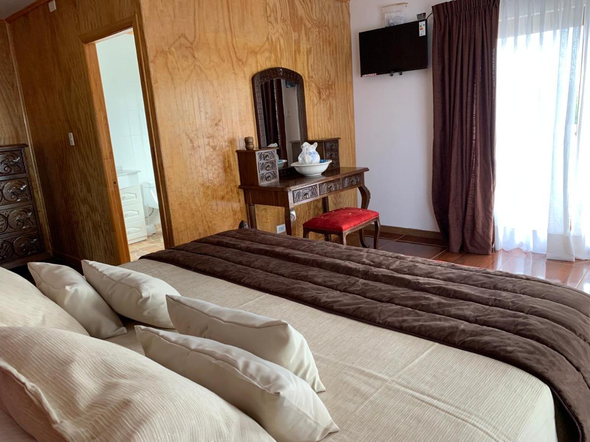 Teanehi Bed&Breakfast Hanga Roa Exterior foto