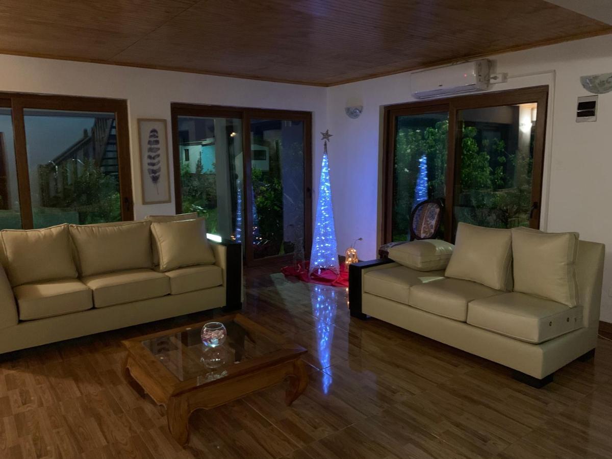 Teanehi Bed&Breakfast Hanga Roa Exterior foto