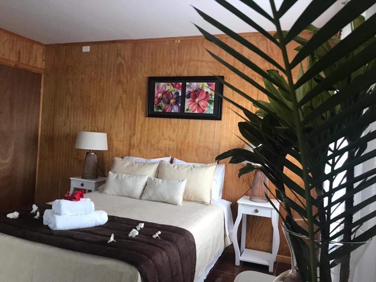 Teanehi Bed&Breakfast Hanga Roa Exterior foto